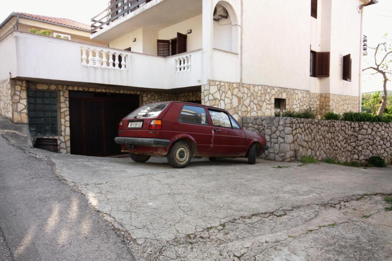 Double Room Vrbnik 5301B エクステリア 写真